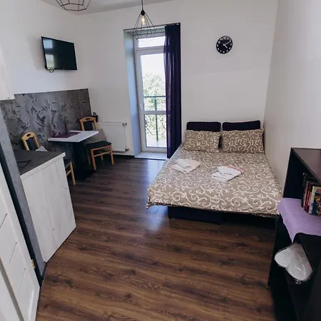 Нові Apartments Біля Жд Вокзалу Ivano-Frankivsk Exterior photo
