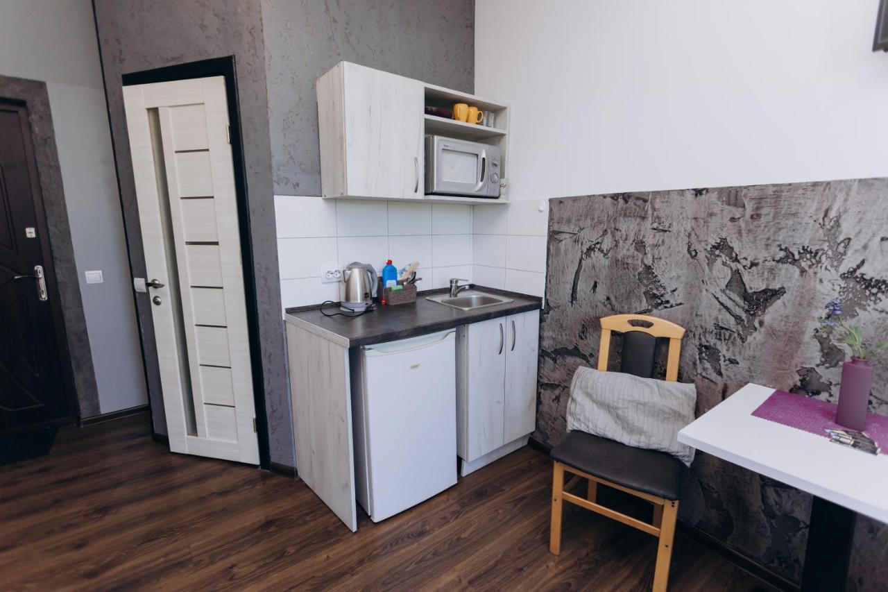 нові біля жд вокзалу Apartment *