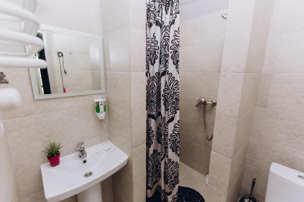 нові біля жд вокзалу Apartment
